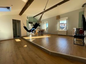 Appartement mansardé de 57m²