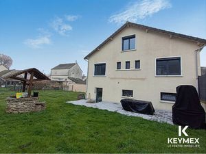 Maison familiale 6 pièces 134 m2 avec jardin