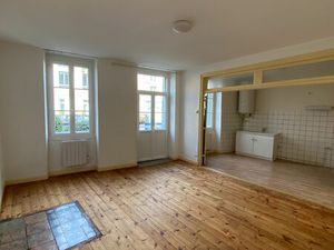 Appartement Caussade - 2 pièces - 45 m²