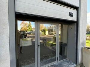 427 m2 ACTIVITE LEGERE/BUREAUX A LOUER