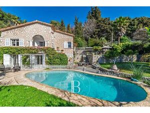 Saint-Paul de Vence - charmante villa en pierre avec piscine