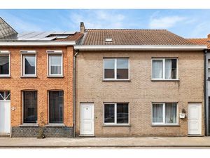 Huis te huur in Sint-Niklaas met 3 slaapkamers