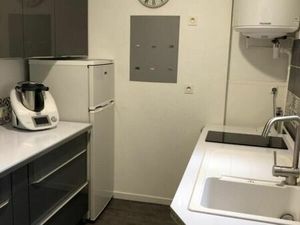 Location appartement 2 pièces 39 m² à Sainte-Savine (10300)