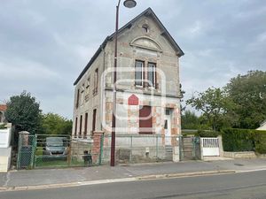 Vente maison 7 pièces 159 m² à Lucquy (08300)  170 000 €