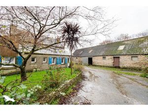 Vente maison 6 pièces 126 m² à Saint-Sauveur (29400)  199 929 €