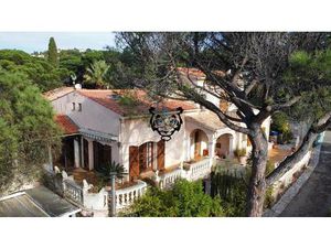 Les Issambres - Propriété 5 chambres - Proche mer et commerces