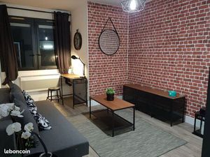 Vends joli studio meuble de 29m2 -13005