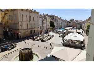 Maison de luxe de 5 pièces en vente à Aix-en-Provence  Provence-Alpes-Côte d'Azur