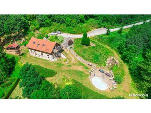 Chalet 10 pièces 330 m²