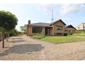 Vrijstaande gezinswoning met drie slaapkamers in een rustige omgeving