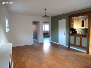 Grand appartement non meublé 5 pièces