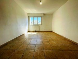 Location appartement 3 pièces 56 m² à Bastia (20600)