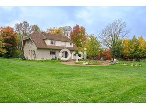 Vente maison 6 pièces 225 m² à Louvroil (59720)  299 800 €