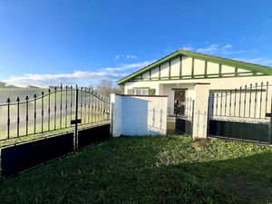 Vente maison 4 pièces 107 m² à Saint-Palais (64120)  285 000 €