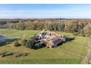 Maison de 8 pièces de luxe en vente à Lalinde  Nouvelle-Aquitaine