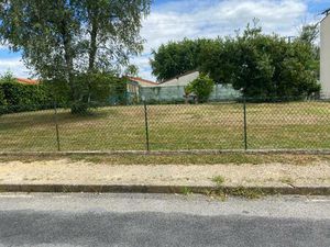 Terrain à bâtir à Floirac (33270)