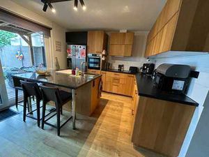 Huis te koop in Ekeren met 3 slaapkamers