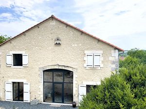 Vente maison 9 pièces 275 m² à Lisle (24350)  341 250 €