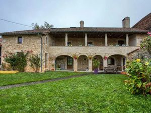 Vente maison 13 pièces 350 m² à Jaure (24140)  399 900 €