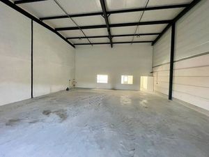 A LOUER LOCAL D'ACTIVITÉ 230 M2 À VENETTE - BOIS DE PLAISANCE - PÉRIPHÉRIE COMPIEGNE