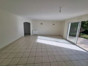 Vente maison 6 pièces 108 m² à Lons (64140)  365 000 €