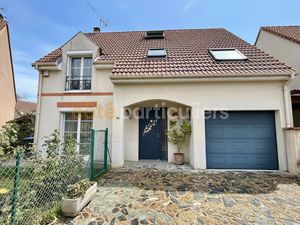 Vente maison 7 pièces 119 m² à Villeneuve-Saint-Georges (94190)  365 000 €