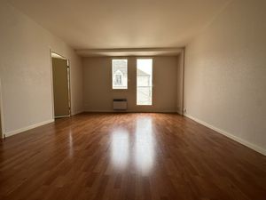 Location Appartement 2 pièces 48m² ORLEANS 45000
