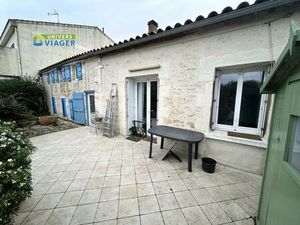 Maison en Vente à Terme occupée à Marans