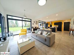 MAISON D ARCHITECTECTE