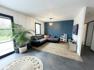 Vente maison 4 pièces 104 m² Gennes-Val-de-Loire (49350)