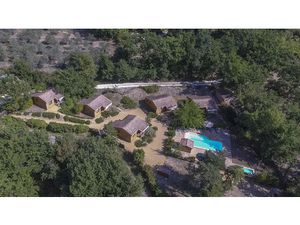 Vente maison 15 pièces à Mirabel-aux-Baronnies (26110)  480 000 €