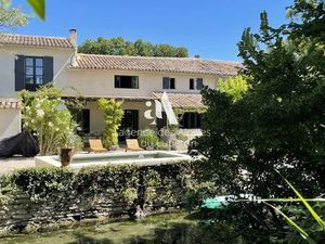 Luxury 6 pièces Farmhouse en location L'Isle-sur-la-Sorgue  France