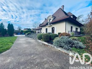 Vente propriété 12 pièces 410 m² à Chateau-thierry (02400)  997 000 €