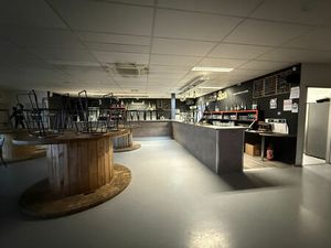 Vente commerce 500 m² Aubière (63170)