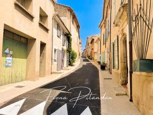 Vente appartement 2 pièces 30 m² à Cadenet (84160)  68 000 €