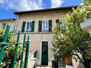 Vente appartement 1 pièce 24 m² à Poissy (78300)  97 000 €