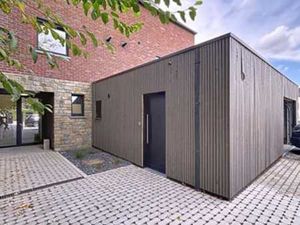 REMARQUABLE APPARTEMENT + STATIONNEMENT + TERRASSE