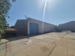 1.080 m² magazijnruimte te huur in Staden