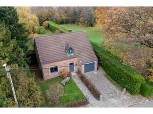 Petit cocon à personnaliser avec superbe jardin