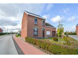 Authentique maison des années 1930 avec potentiel à Leest