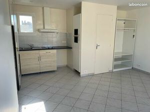 Particulier loue studio