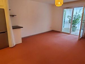 Loue beau T3 au calme avec garage et parking