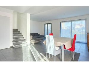Maison Sainte-Tulle 86 m² T-4 à vendre  297 000 €