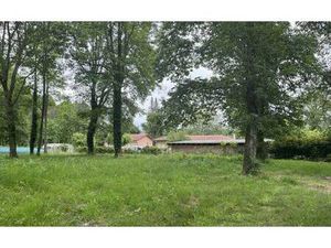 Terrain constructible viabilisé à vendre