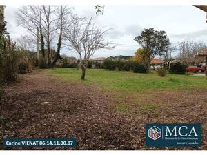 Terrain constructible viabilisé à vendre