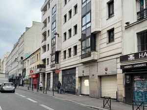Parking 13m2 1er s/sol 6 rue de Clignancourt proximité Marché St Pierre