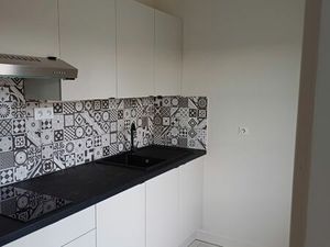 Logement refait à neuf au centre de la Suze