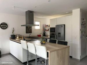 Maison meublée récente Montardon 3 chambres avec jardin et terrasse