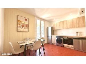 Superbe 3 P avec 2 chambres climatisées   grande terrasse + véranda – Dernier étage  vue d