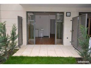 2 pièces terrasse jardin immeuble récent libéral possible